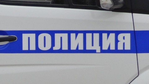 Сотрудники полиции в Алексине установили подозреваемого в краже из магазина