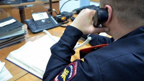 Сотрудники полиции в Алексине установили подозреваемого в краже смартфона и денег с банковской карты